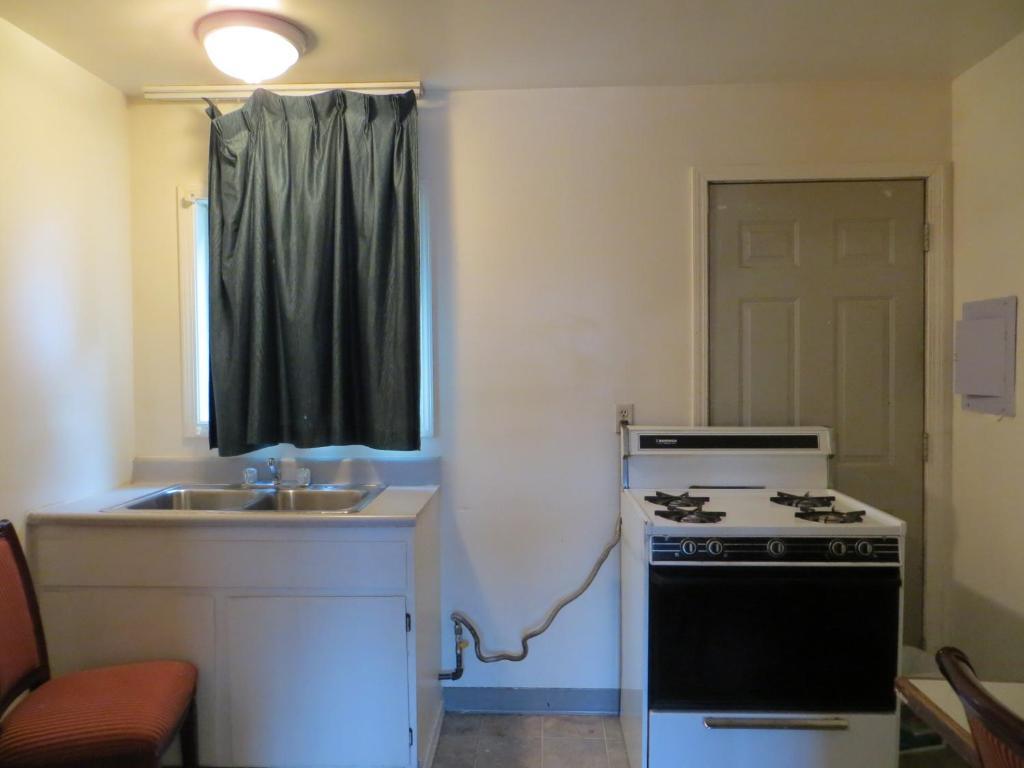 Madison Suites Motel Portland Quarto foto
