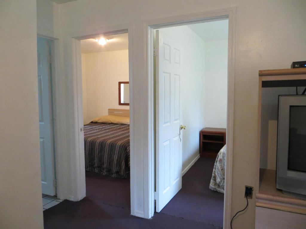 Madison Suites Motel Portland Exterior foto